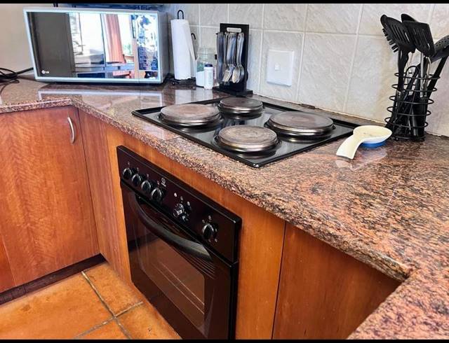 4 BEDROOM HOUSE FOR SALE IN PALM BEACH